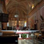 L'interno della chiesa